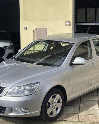 Skoda Octavia 1.6 TDI CR F.AP. Elegance