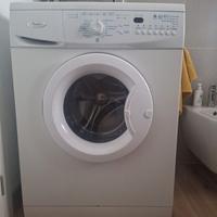 Lavatrice Whirlpool da riparare o per pezzi di ric