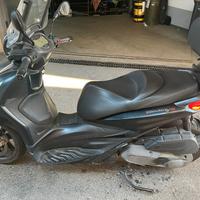 Piaggio Beverly 400 i.e.