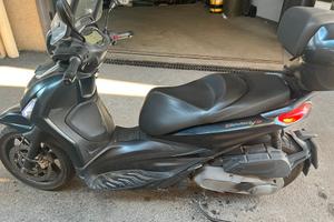 Piaggio Beverly 400 i.e.