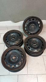 4 cerchioni in ferro Volkswagen Golf 7,5