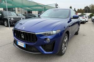 Maserati Levante 3.0 350 CV V6 AWD Gransport