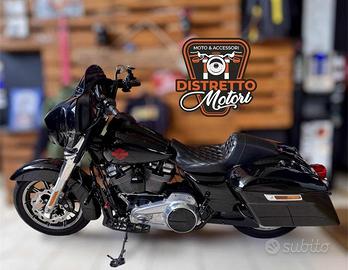 HARLEY-DAVIDSON FLHT Electra Glide Standard 107