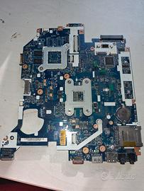 Scheda madre con processore. i3