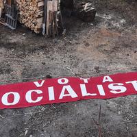 2 striscioni propaganda socialismo