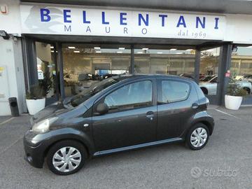 TOYOTA Aygo 1.0 12V VVT-i 5 porte Active Connect