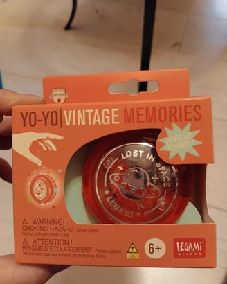 yo-yo a led. si illumina! yo yo rocchetto