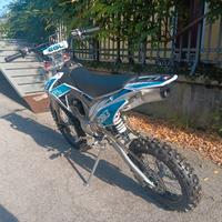 Nuova pit bike 150cc 17/14 blu