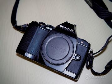 Olympus OM-D EM 5 mark I