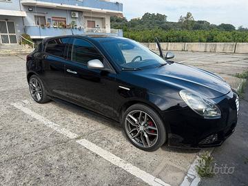 Alfa Romeo Giulietta 1.6 105 CV