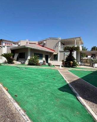 Villa di 325 m² con più di 5 locali a Castellabate