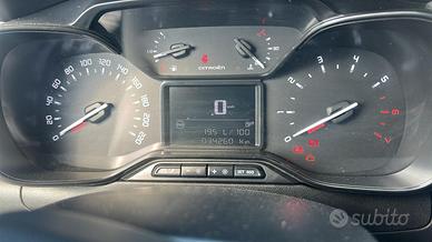 AUTO C3 1200 BENZINA
