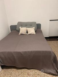 Letto matrimoniale IKEA SLATTUM