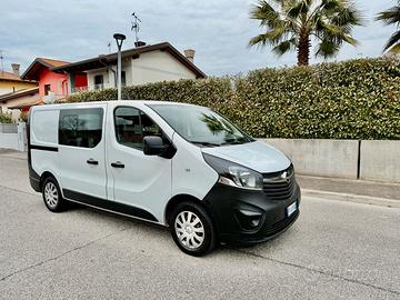 Opel Vivaro- 6 POSTI - 2019