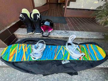 Snowboard,Scarponi, Casco,Sacca attrezzatura