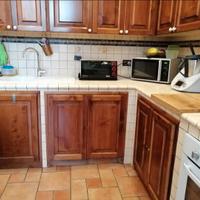 Pensili e sportelli per cucina.