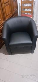 poltroncina in ecopelle 