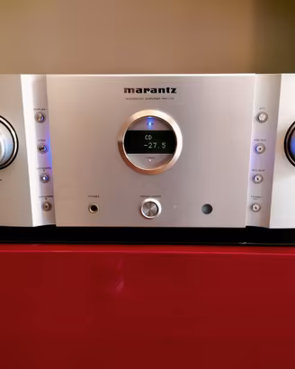 Amplificatore Marantz PM11S1