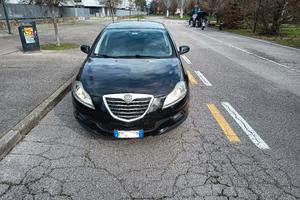 lancia delta 1.4 gpl