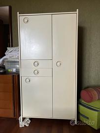 Armadio bagno/ disimpegno