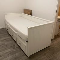 Struttura divano letto HEMNES IKEA con tre cassett
