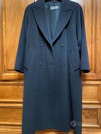 Cappotto modello Madame  Max Mara