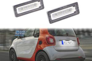 LUCI TARGA A LED PER SMART FORTWO