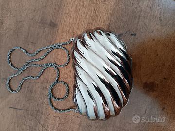 Clutch elegante 