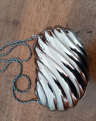 Clutch elegante 