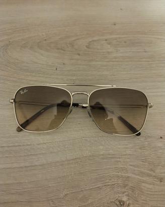Rayban caravan