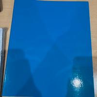 Raccoglitore ad anelli e fogli di ricambio nuovi