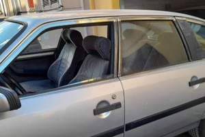 Auto storica ormai rara Citroen Cx 2000 tre