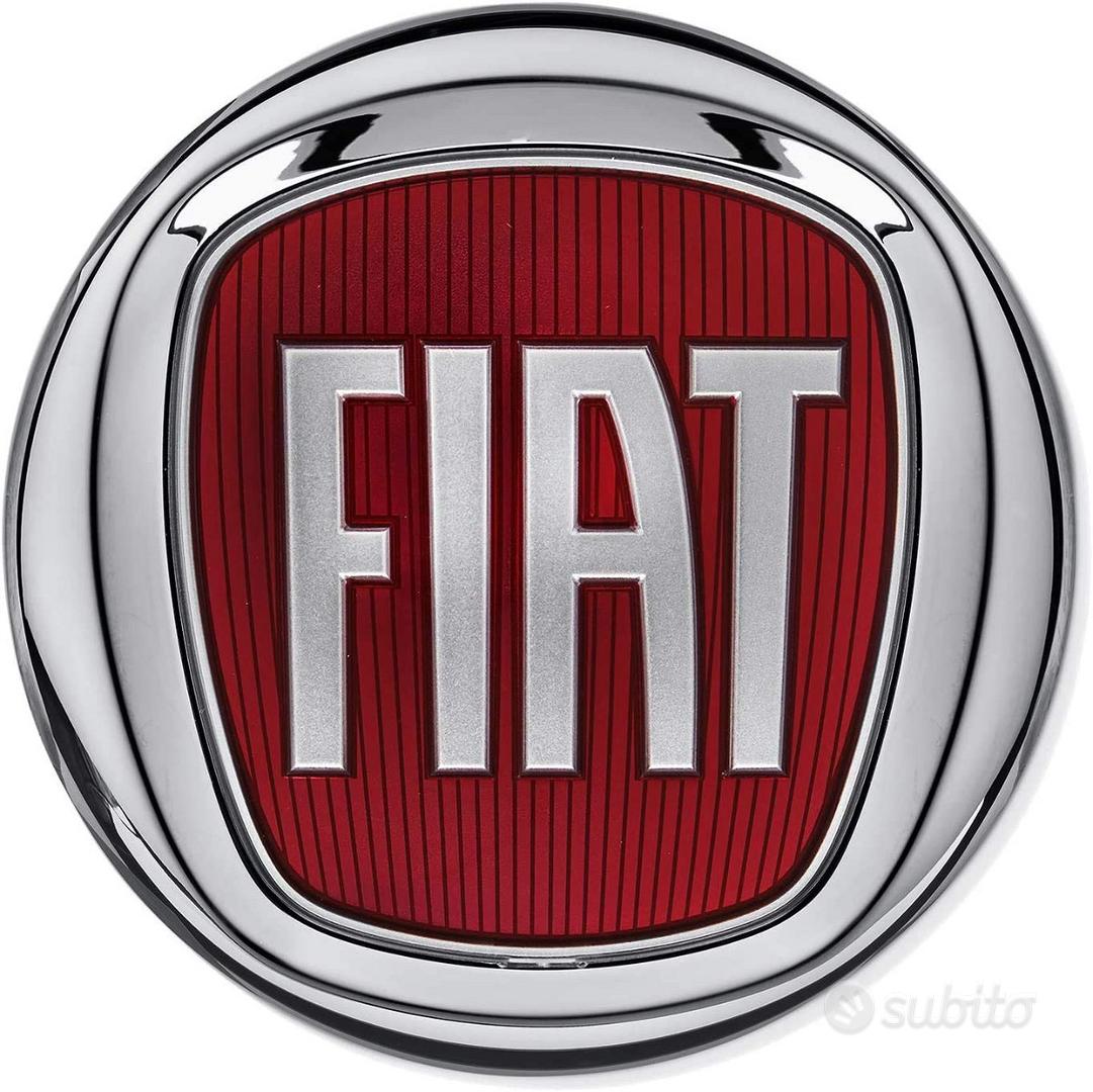 Logo FIAT 500 L in metallo - Accessori Auto In vendita a Torino