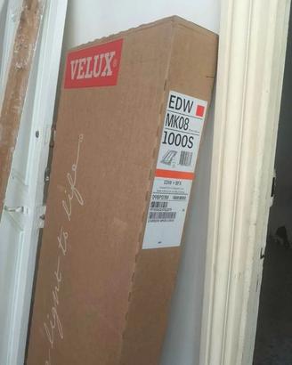 Finestra tetto VELUX nuova 78x140 cm