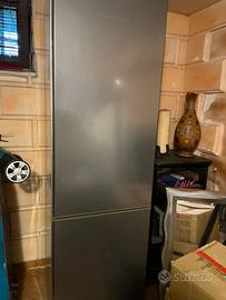 frigorifero combinato Liebherr.