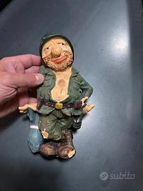 Statuina in resina militare tedesco
