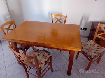 Tavolo in legno