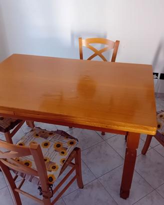 Tavolo in legno
