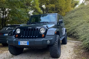 Jeep wrangler camperizzata