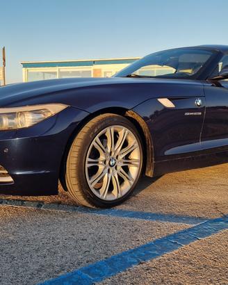 Bmw z4 sdrive 23i “manuale