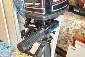 Motore nautico 4 CV. Mercury