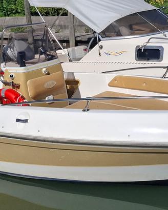 Brube Portland 5.62 + Yamaha F40 + Carrello