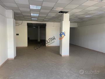 San gavino monreale - locale commerciale