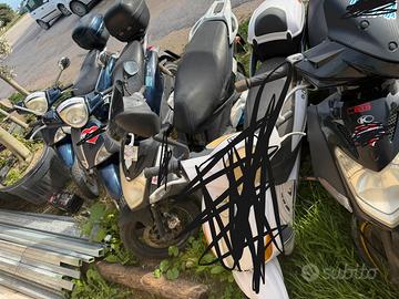 Stock 7 scooter 125 uno 50