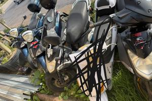 Stock 7 scooter 125 uno 50