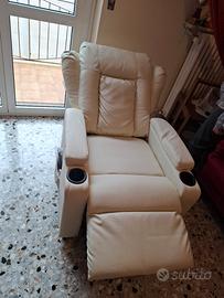 poltrona reclinabile