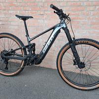 NUOVA #Ebike GIANT STANCE E+ YAMAHA 800 Wh