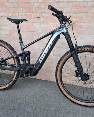 NUOVA #Ebike GIANT STANCE E+ YAMAHA 800 Wh