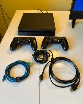 PS4 Slim 1 TB + 2 controller originali Sony