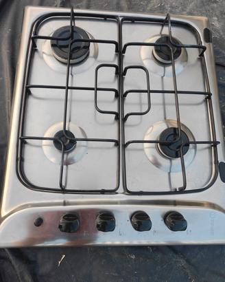 Piano cottura gas Indesit 4 fuochi